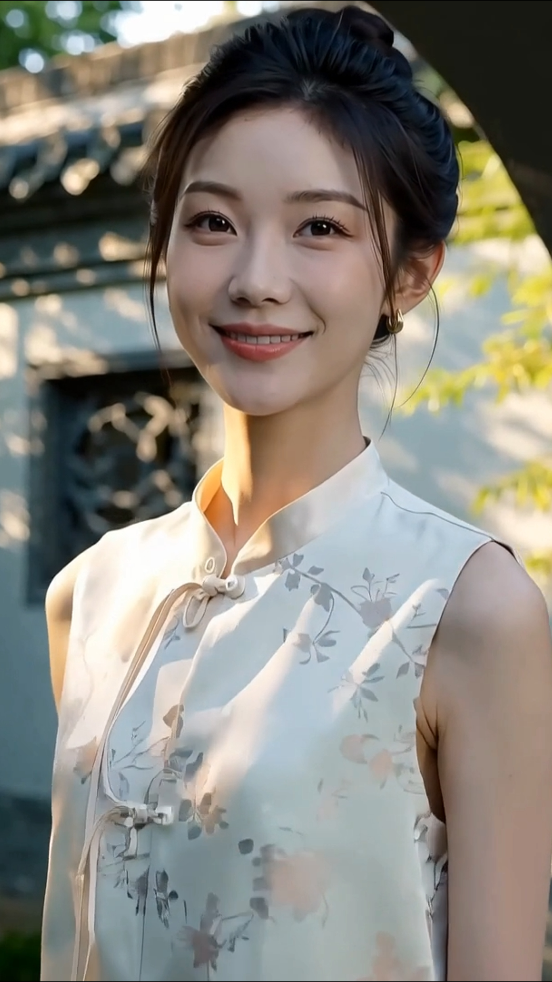 服饰展示｜新中式园林场景 AI视频模板效果预览